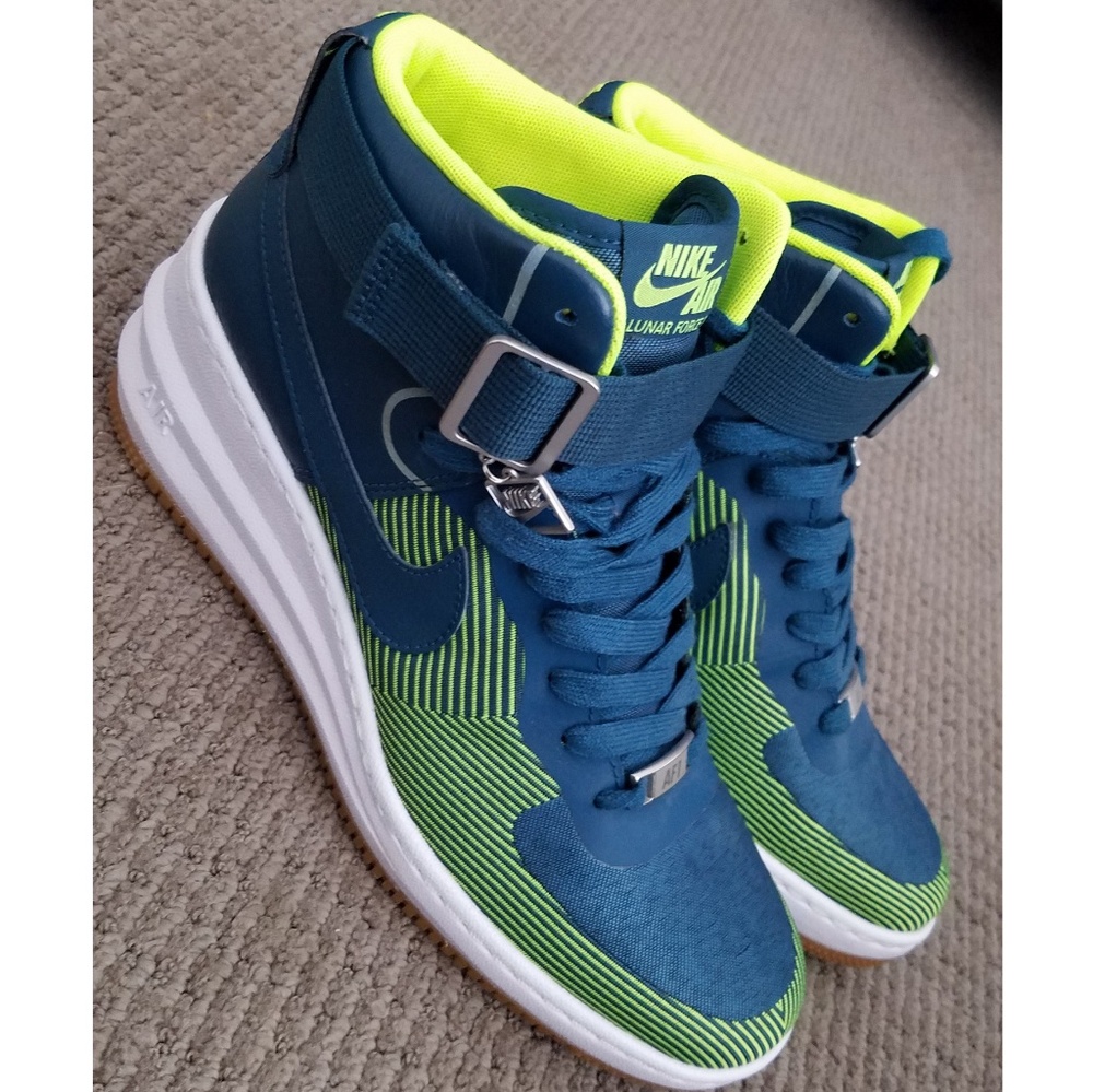 NEW Nike Air: Lunar Force 1 / Nike Sneaker Wedge